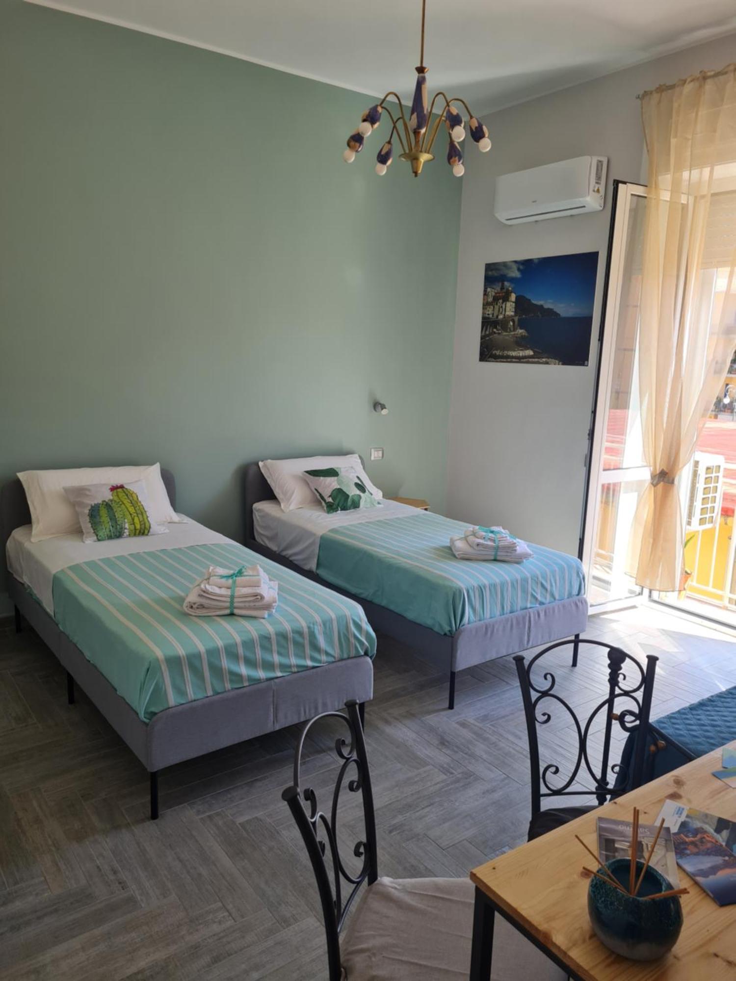 Costa Del Sole Bed & Breakfast Салерно Екстериор снимка